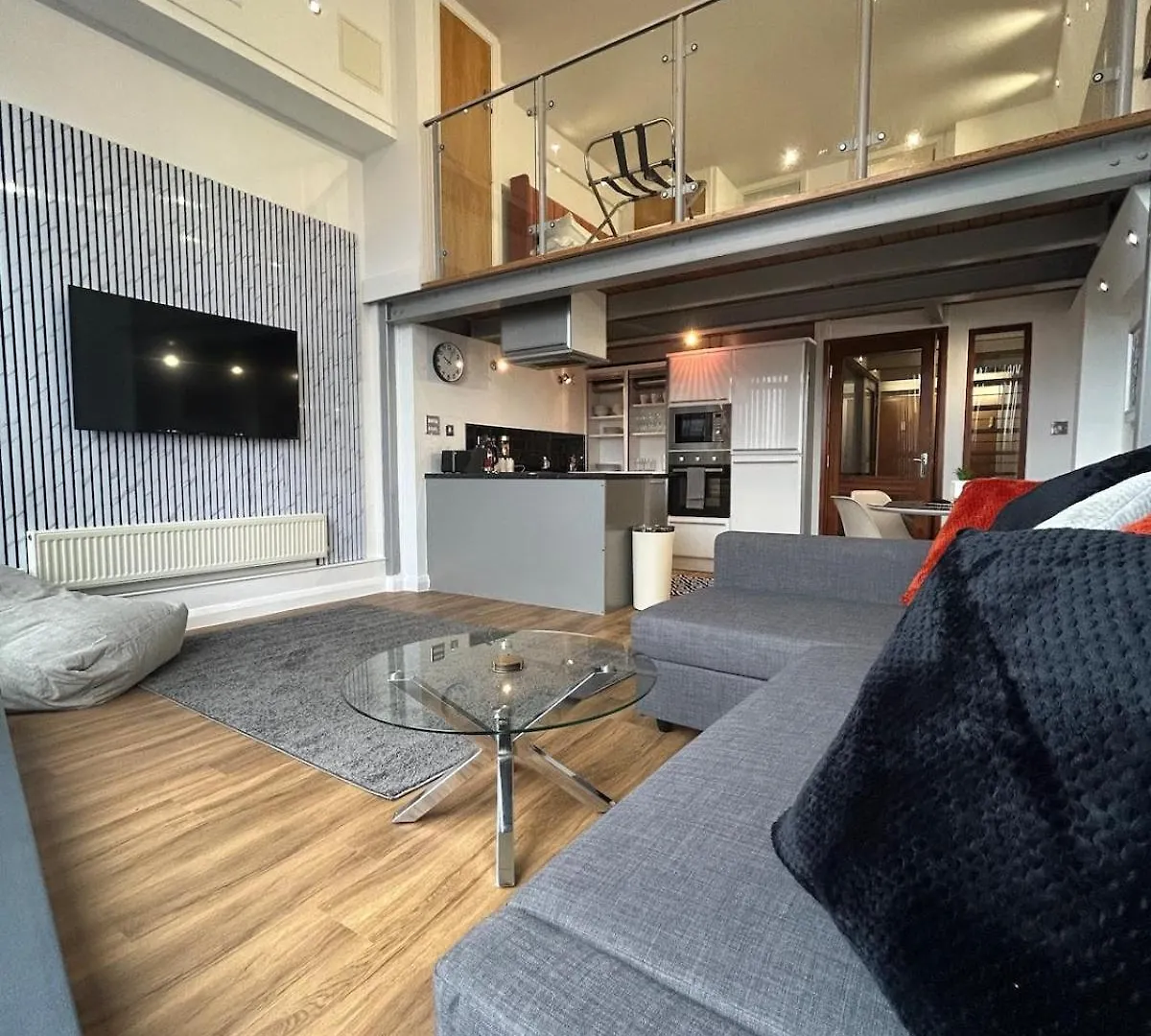 Sky Apartment City Centre With Parking Nottingham